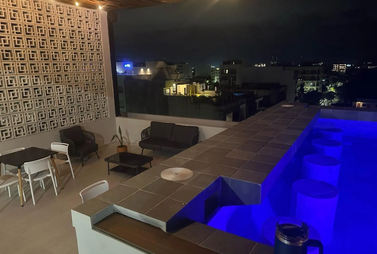Departamento 5Th Av - Cerca De La Playa & Rooftop Pool Playa del Carmen Appartamento